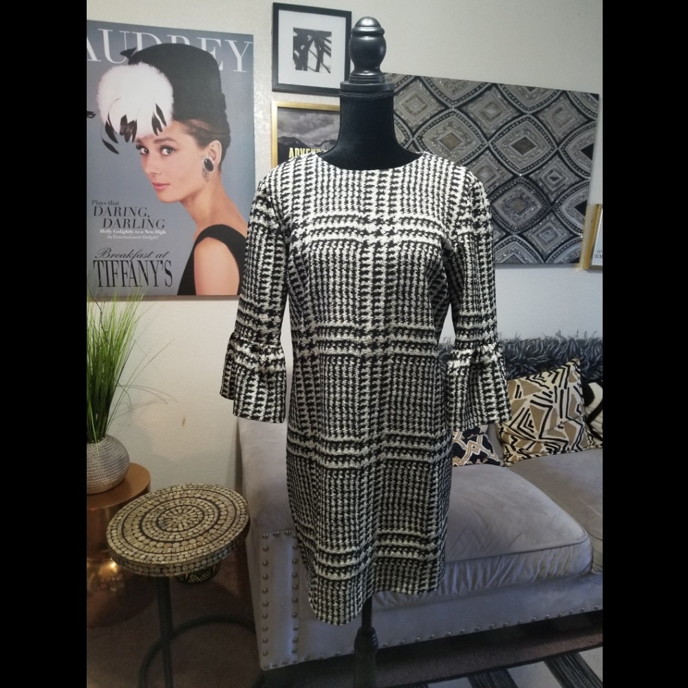 Zara, houndstooth, bell sleeved dress